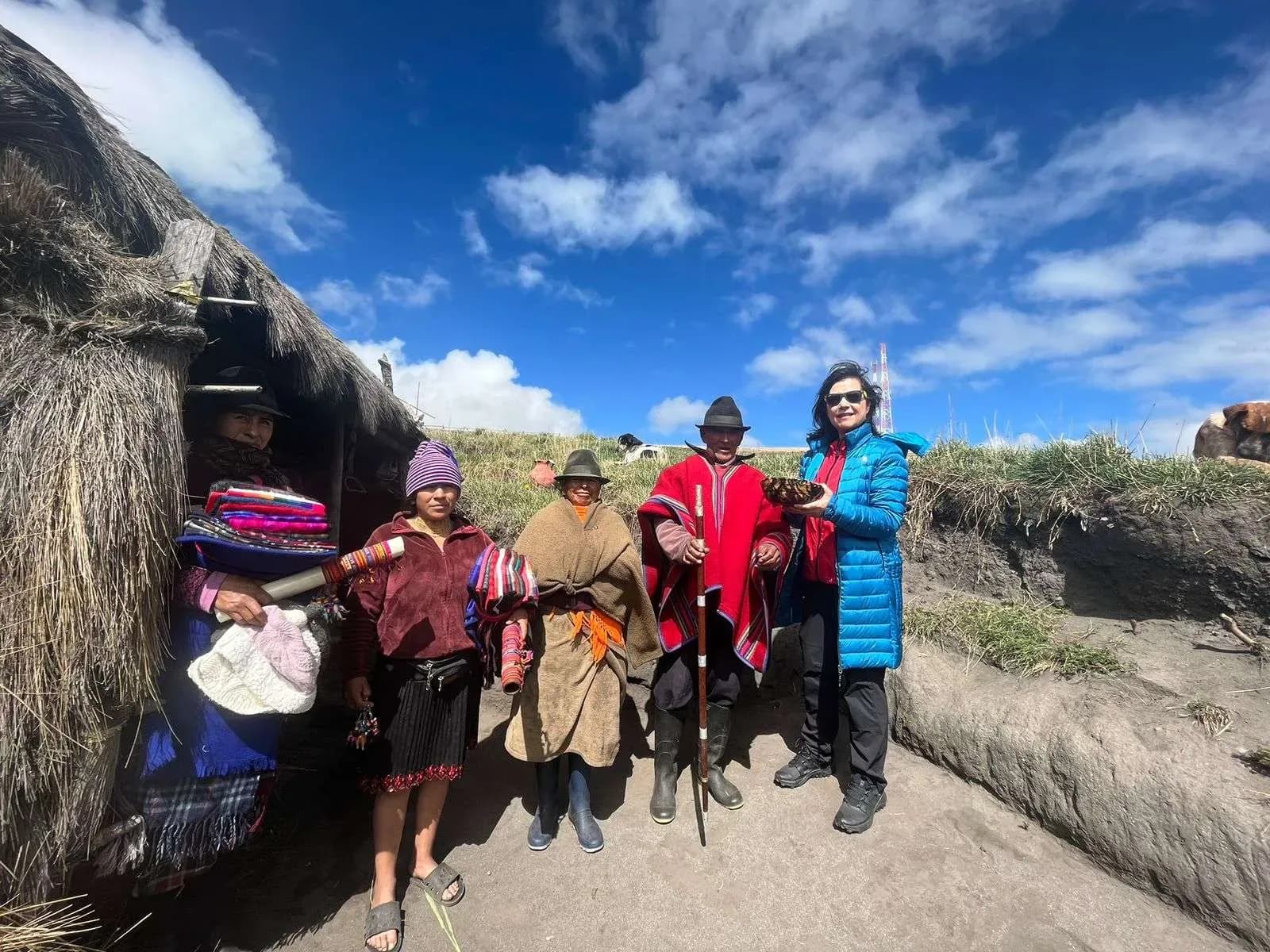 Visita una familia local