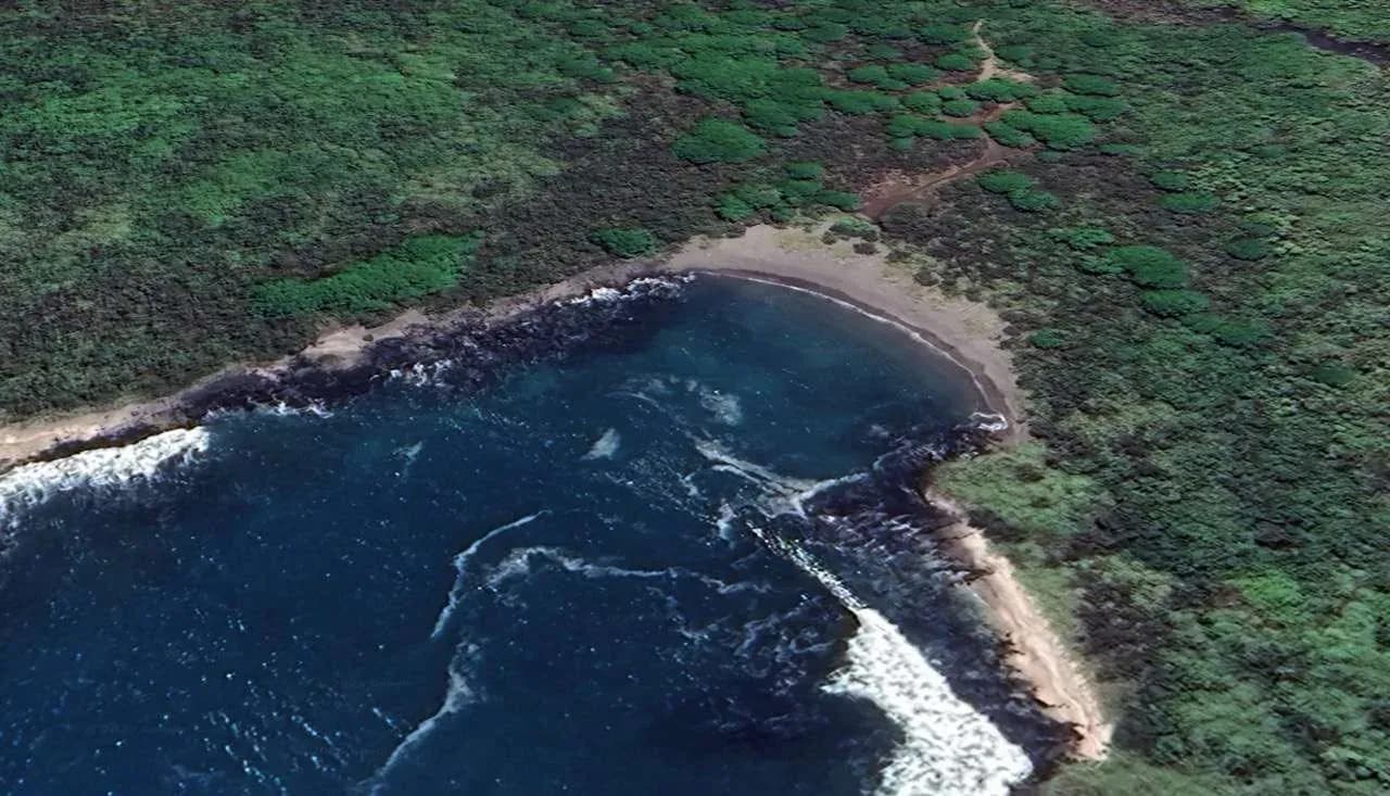 Bahia Urbina Galapagos
