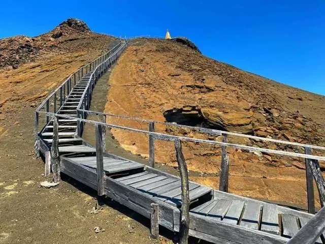 Cosas que hacer en la isla Bartolomé - Cima del volcan
