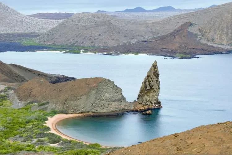 mejores islas galapagos - pinnacle rock