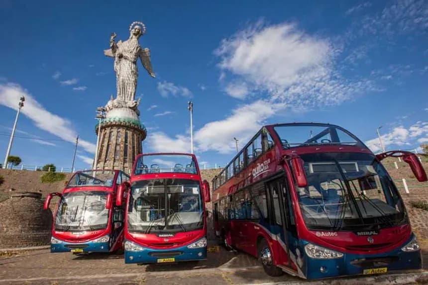 panecillo quito tour bus