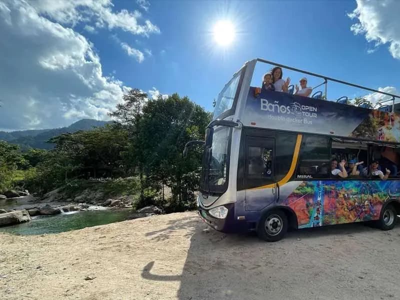 Que hacer en Baños - Double decker bus