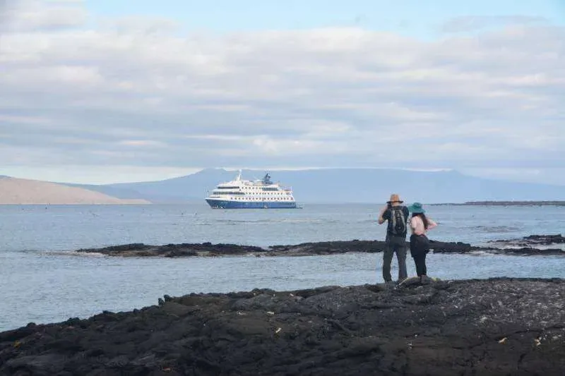 Things to do on Isabela Island - Punta Vicente Roca