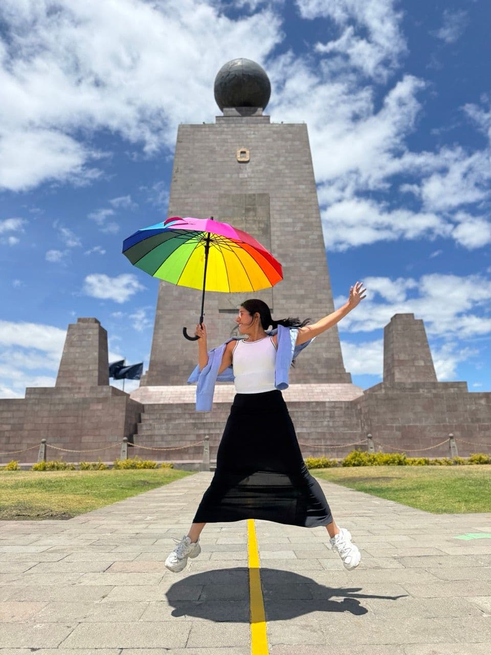 Mitad del Mundo Hop On Hop Off