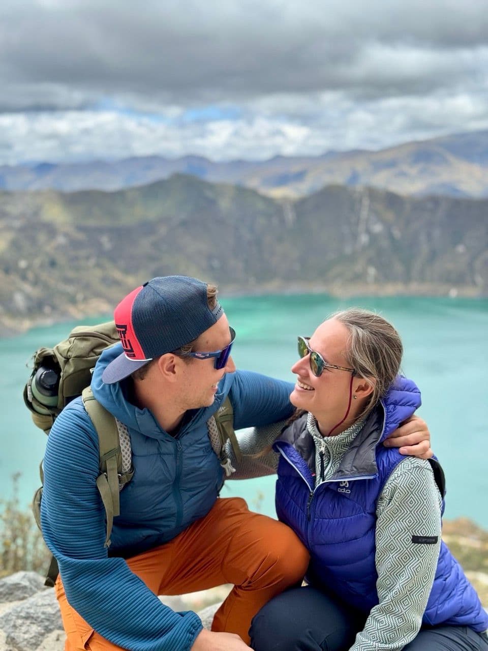 Hike and visit the Quilotoa Lagoon 2